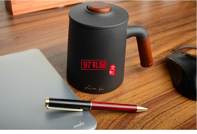 紫砂杯、紅木簽字筆商務(wù)套裝