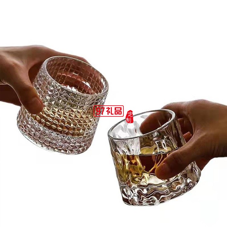 供應批發(fā)搖搖杯陀螺酒杯不倒翁酒啤酒杯活動小禮品定制