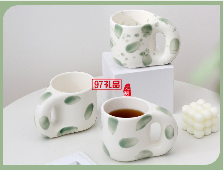 定制手繪陶瓷杯創(chuàng)意卡通潑墨馬克杯ins風胖胖咖啡杯