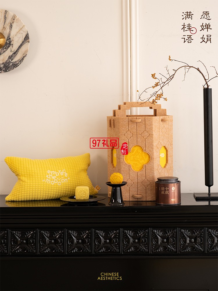 高檔滿(mǎn)桂語(yǔ)毛氈包月餅套裝