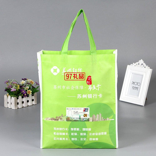 如何借助手提袋定制達(dá)到品牌宣傳的作用